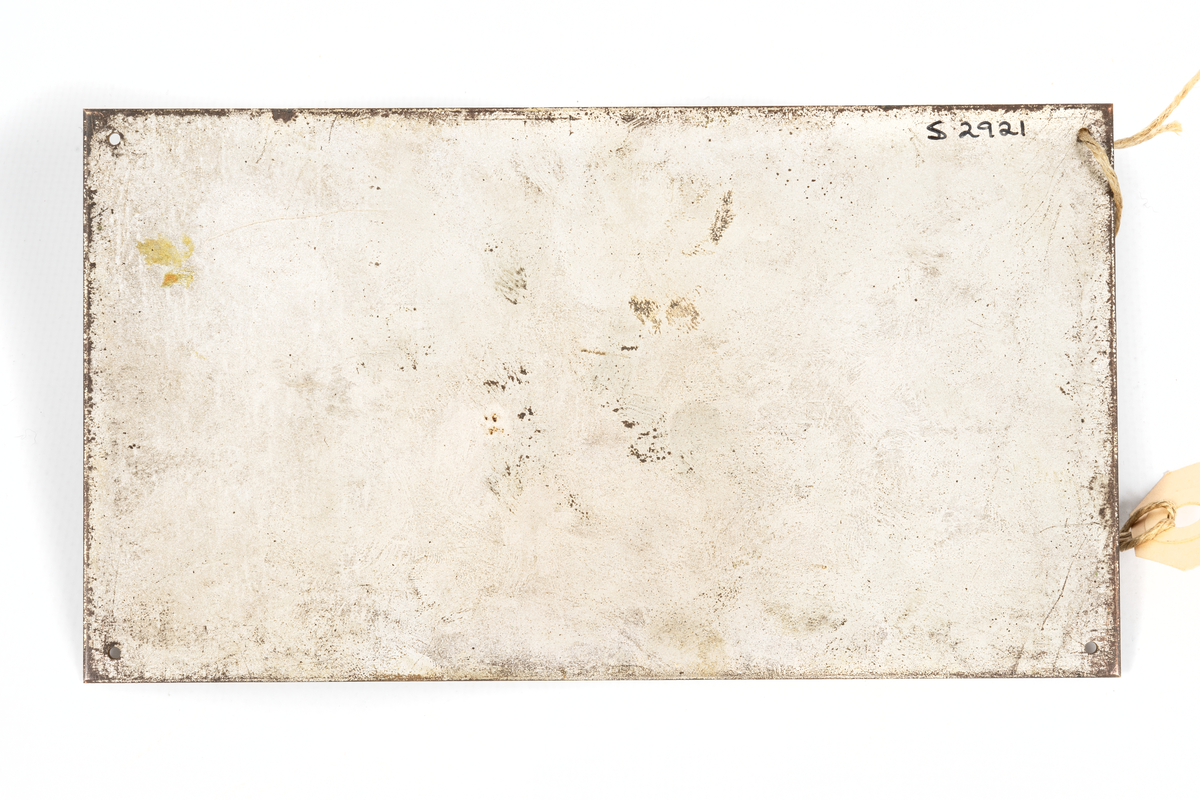 Fartygsmodell hel i block av trä och metall, s/s O. A. Brodin av Gefle, riggat med två master och fyra fyrkantiga pålmaster, vardera med lastbom, midskepps midskeppshus och kommandobrygga, på poopen däckshus, på för- och akterdäck vinterdäckslast av sågat virke försedd med stöttor och surrning, tre båtar i dävertar. Svartmålat skrov med rak stäv, röd bottenfärg. Svart skorsten med 3 vita ringar och vit cirkel.F