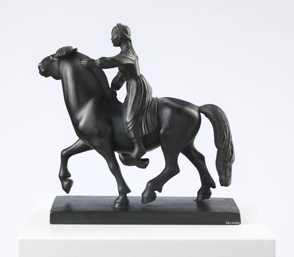 Jenta på hesten [Statuett]