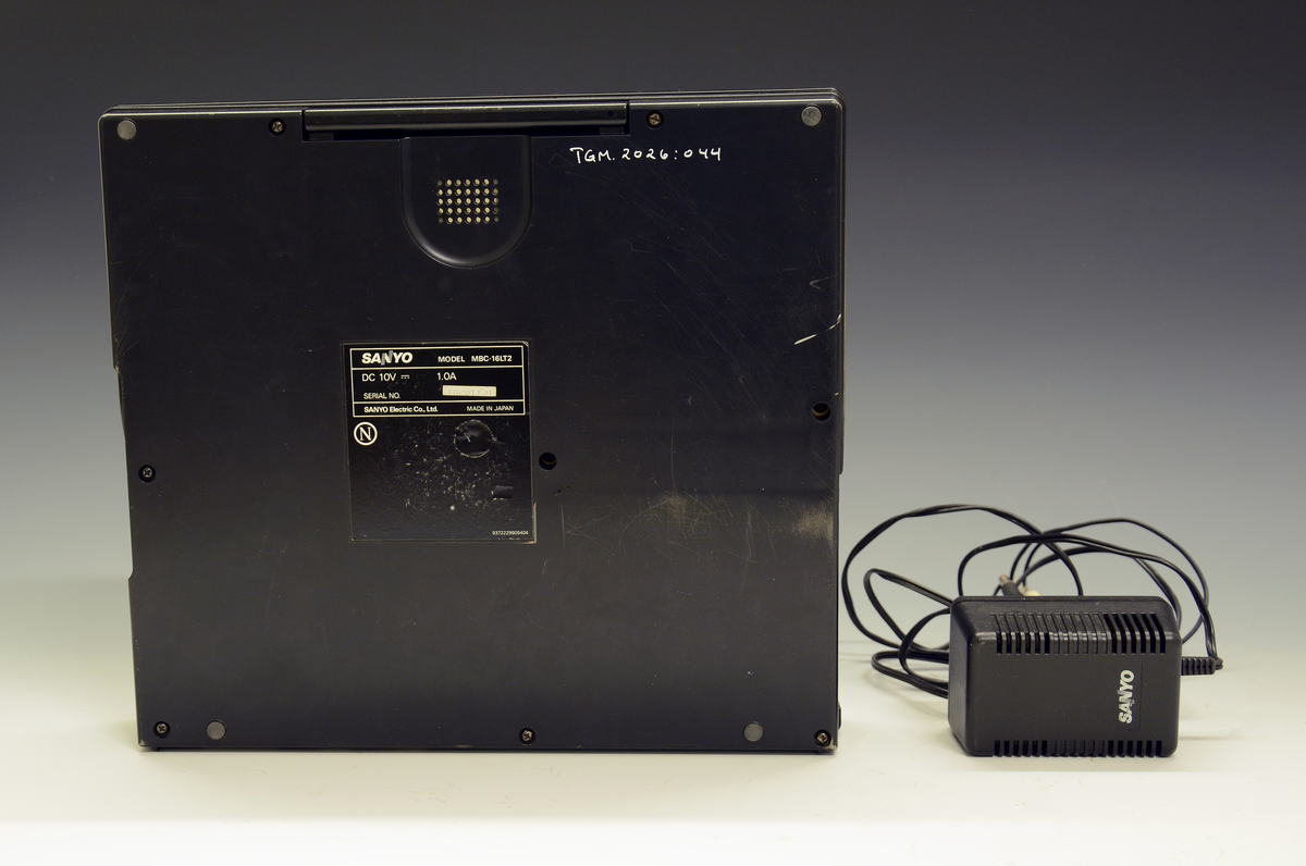 Tekstbehandlingsmaskin modell Sanyo MBC-16LT2