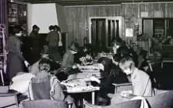 Juleforberedelser i Kvinneforeningen.