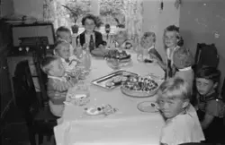 "1955"."Kongsli besøk 1955"."Barnedåp Tovan"