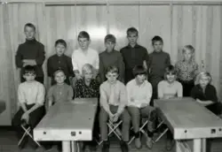 Klass 7D i Fässbergsskolan, Mölndal, hösten 1967. Trä- och m