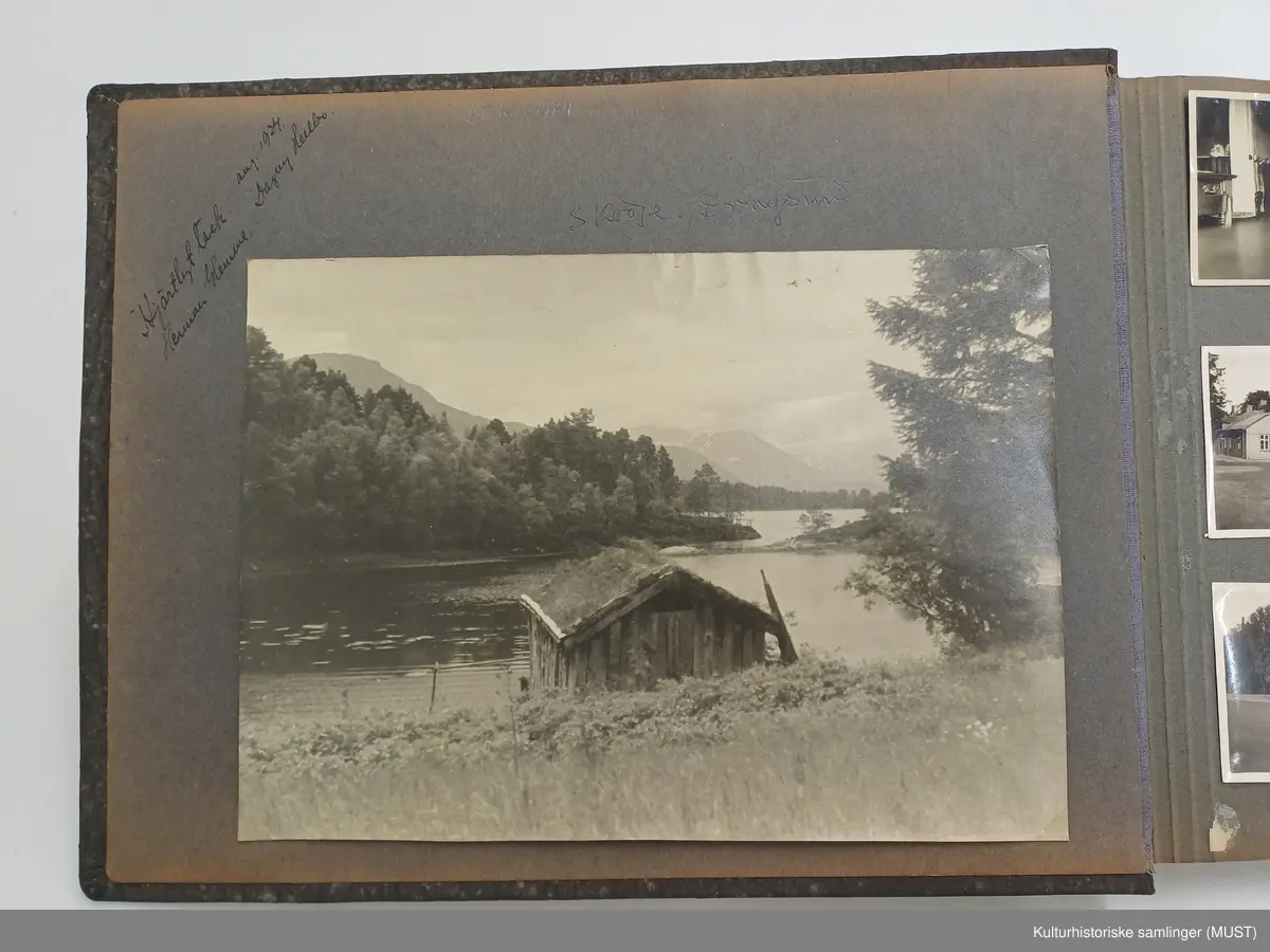 Album med familiebilder