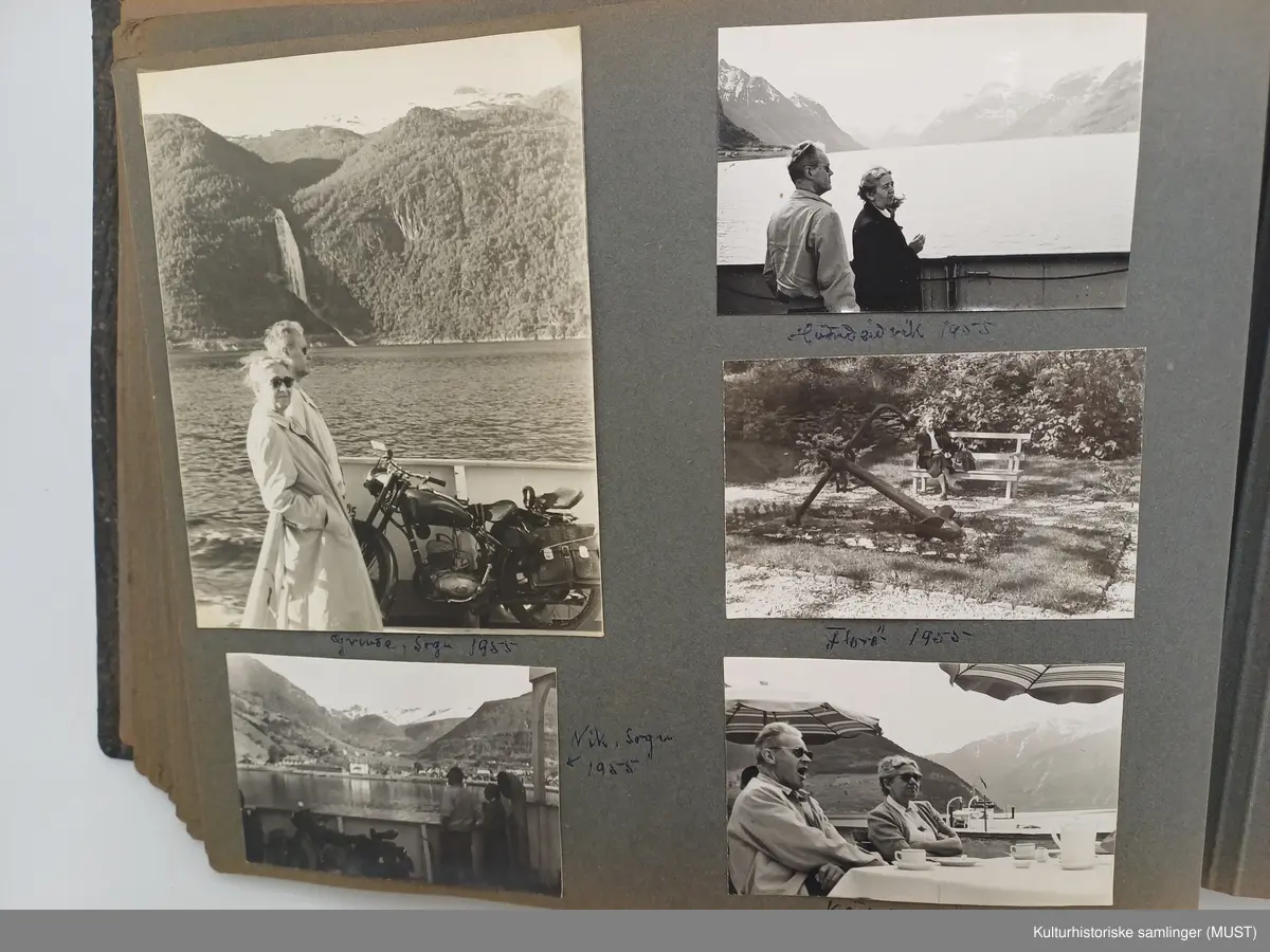 Album med familiebilder