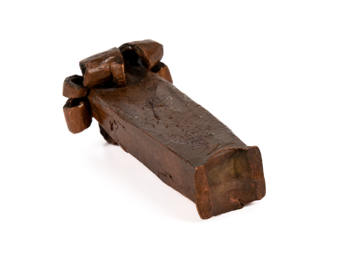 Överliggare av järn.