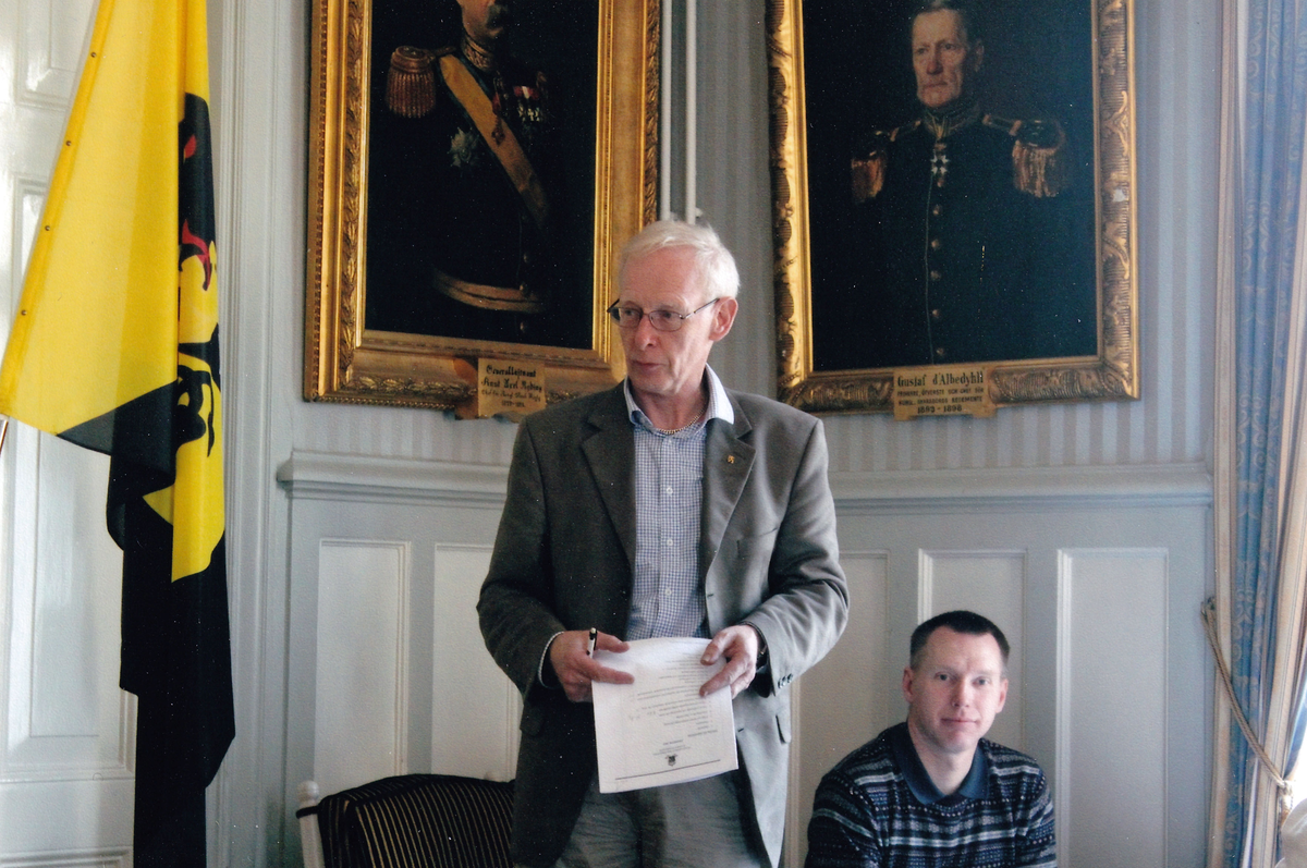 Skaraborgs regementes kamratförenings årsmöte på Skaraborgsmässen april 2015. Gunnar Ivarsson och Sven Lindberg.