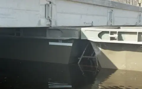 Detaljbild på sammankoppling.