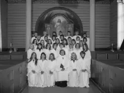 Konfirmanter i Kleive kirke i 1977.