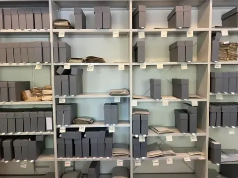 Et arkiv blir ordnet - arkivet etter Ulefos Jernværk