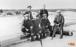 Okända män, okänd plats (förmodligen någonstans på Bergivken