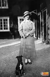 Okänd kvinna, okänd plats