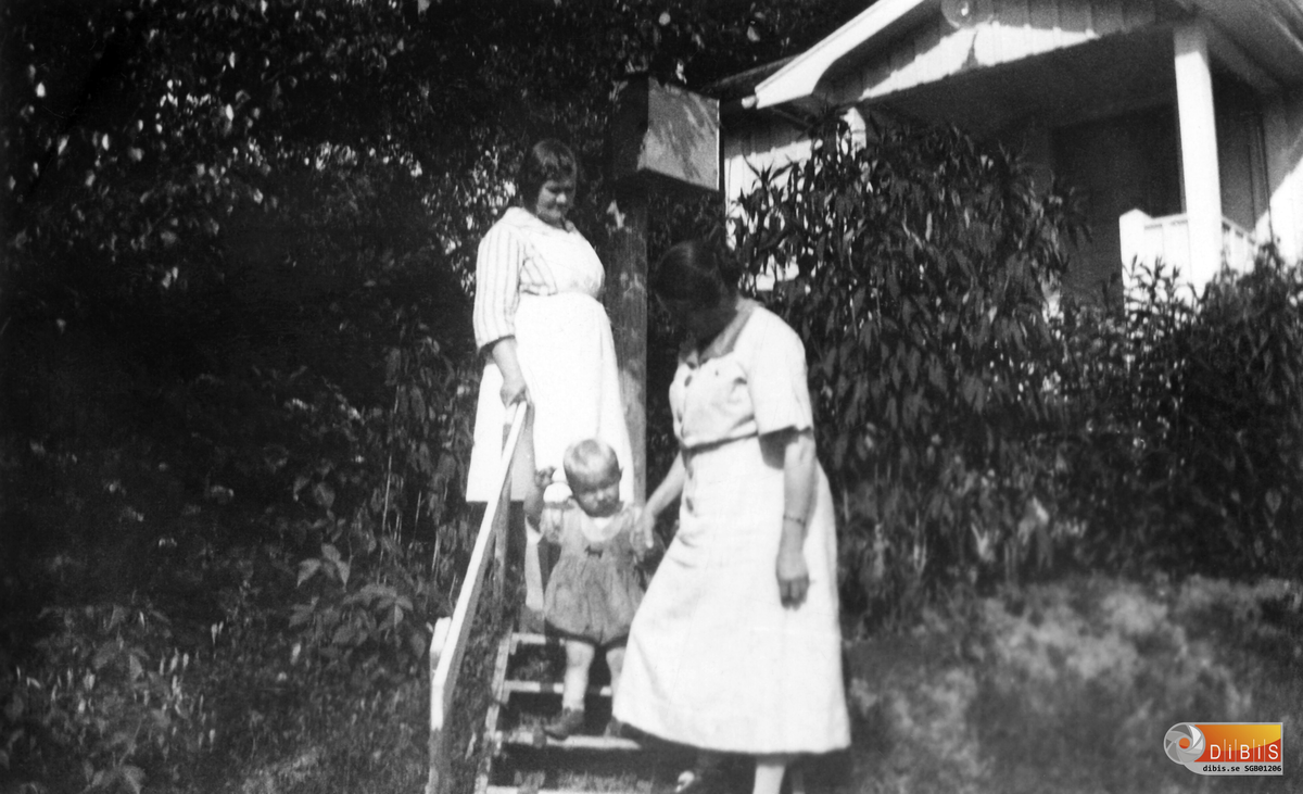 Okända kvinnor, okänt barn