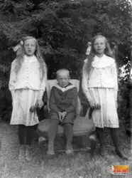 Signe Bengtsson,
Hjalmar Bengtsson
Olga Bengtsson,
barn till