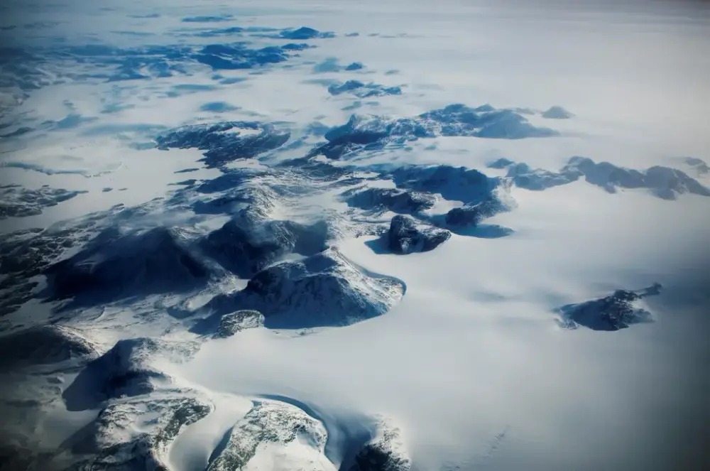 Foto: Espen Rasmussen: Anthroposcene/The battle for Greenland, 2013. Digital kopi fra et positiv 40 x 30 cm. Fra Preus museums samling.