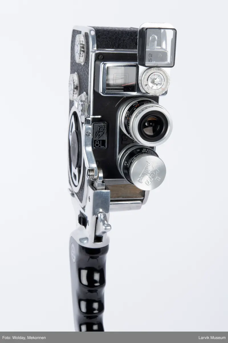 Håndholdt filkamera, filmspole, div. linser, filtre mm