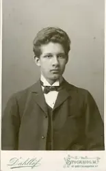 Porträtt av Martin Bylund (enligt text i album, lite osäkert