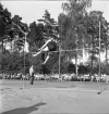 Idrottstävlingar på Värendsvallen, 1944.
Höjdhoppning för herrar.