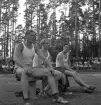 Idrottstävlingar på Värendsvallen, 1944.
Tre av de tävlande herrarna.