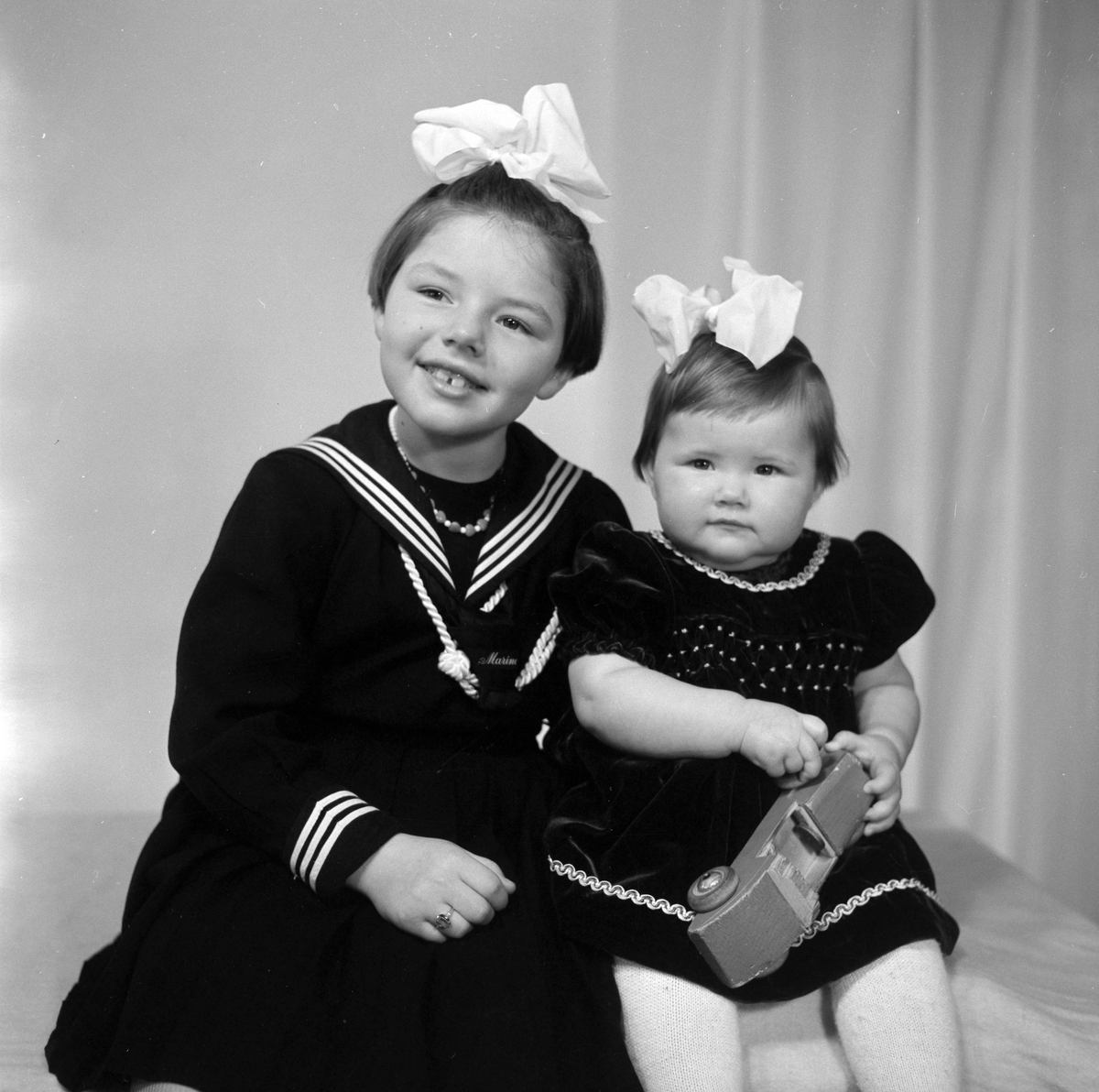 Inger og Kristin Nesgård