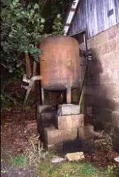 Medföljande text: "Oljecistern utvändigt, guidad tur med Osl