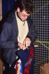 Medföljande text: "Leif Skoog med sina T-tröjor, 01-nov, kon