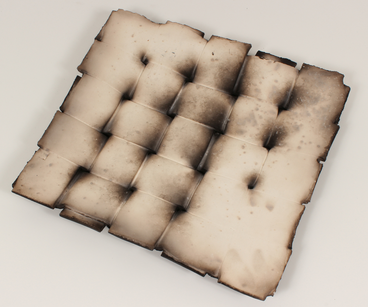 Krefter III [Keramikkfat]