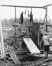 Fra bygginga av den nye Fryvolldammen i elva Frya i Sør-Fron