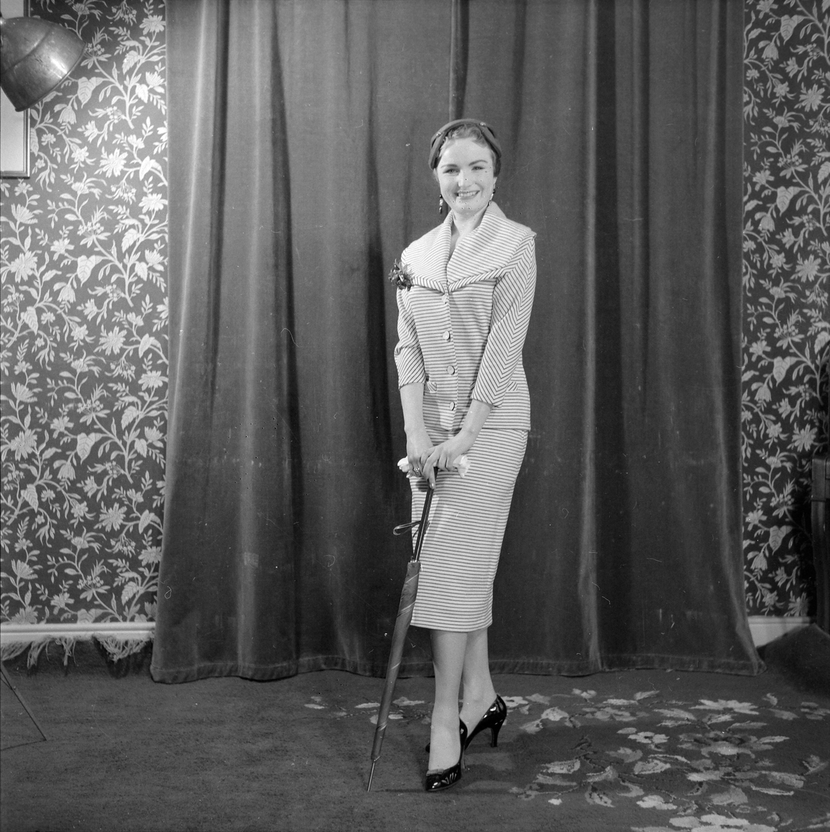 Mannequinoppvisning. Dameklær