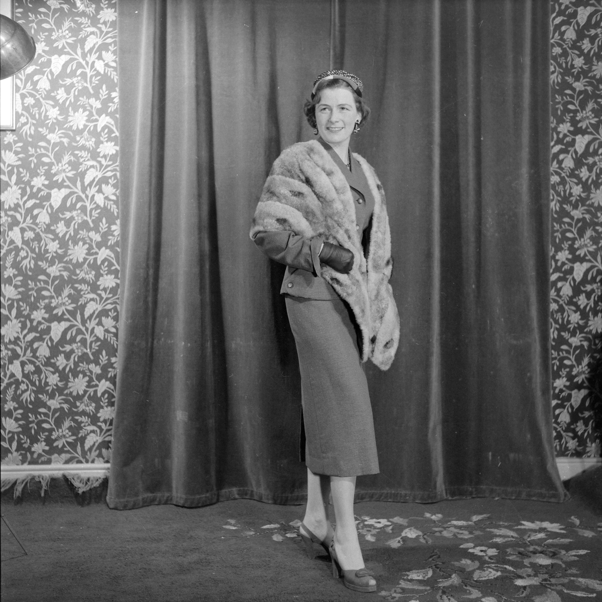 Mannequinoppvisning. Dameklær