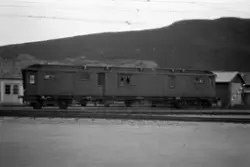 Losjivogn litra Xco nr. 18107 på Ringebu stasjon