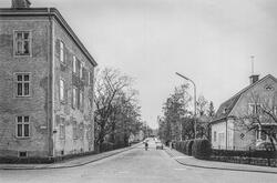 Smedjegatan, år 1970. Tillhör stadsdel Gottfridsberg.

Bilde