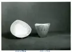 Skål 030 Strå och vas 029 Strå från Bo Fajans, formgivare Berit Ternell, omkring 1900-talets mitt.