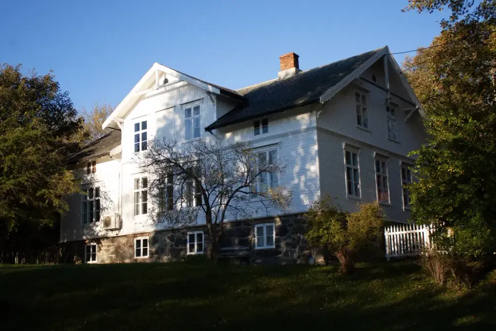 Våningshuset på Rosvoll prestegård på Smøla