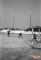 Bandymatch på Ön i Edsbyn.
