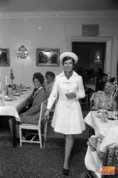 Ulla Mittjas Mannekäng i Voxna, maj 1970. CKF.
1. Asta Lindb