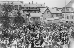 17. mai-feiring i Odda sentrum, ant. i 1918.