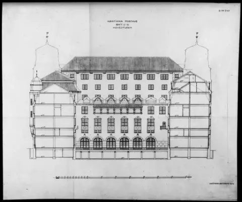 Tverrsnittegning av Kristiania posthus. Hovedfløien.