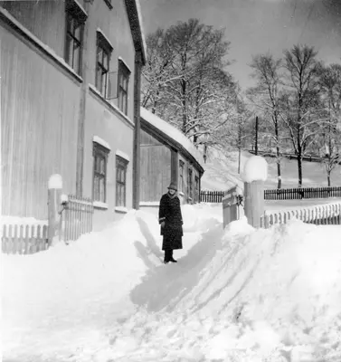 Nina ved Aamodtgården.