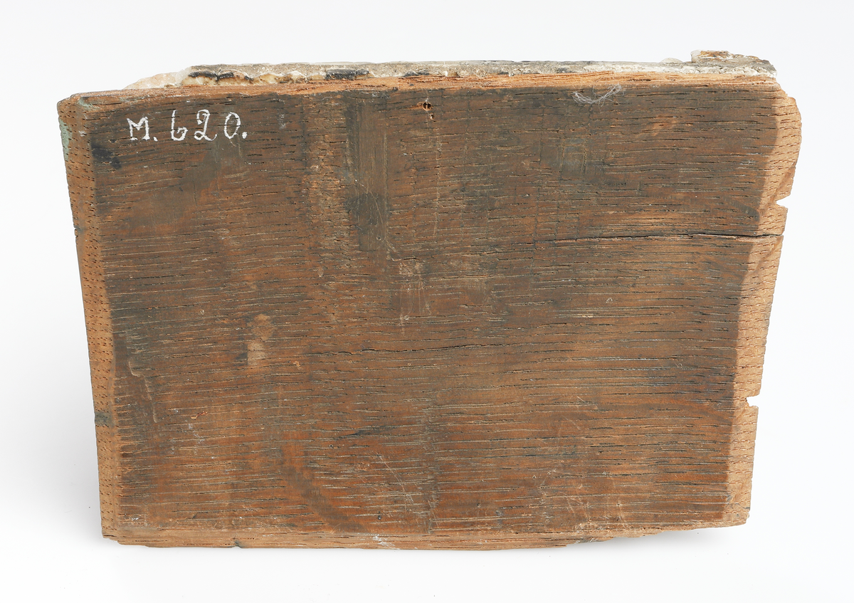 Relief i alabaster. Föreställande Moses med sin stav på klippan. Delvis bemålad med guldfärg.

Inskrivet i huvudbok år 1889.