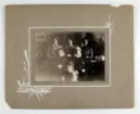 Johanna och Johannes Sandén med döttrar på silverbröllopsdagen 1912