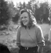Orientering, 27/9 1942. 
Studie av en glad kvinnlig orienterare.