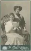 Kabinettsfotografi - Emma Osti med kvinna, Uppsala 1912