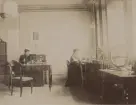 Köping Telegrafstation år 1910. Interiör.