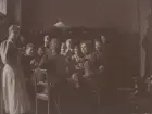Stockholm Telegrafstation år 1895. Skeppsbron. Interiör. Kafferep i damgarderoben.