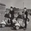 Telegrambud på vespa. Slottsbacken.