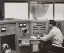 Råö Televerkets satellitradiostn. Kontrollbordet. År 1964.