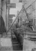 Nedläggning av 16-pipiga kabelblock. Storgatan, Sthlm 1898