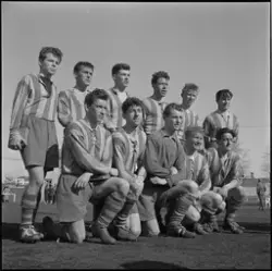 Fotballkamp mellom Falken og Trond på Øya Stadion.