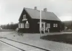 Högstrands stationsstuga vid Limedsforsen-Särna Järnväg.