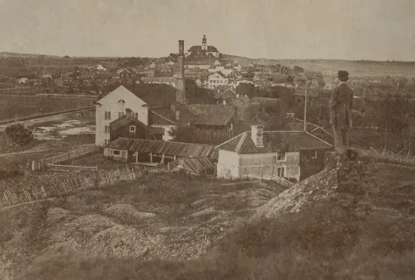 Ett av de äldsta fotografierna över Enköping, cirka 1872.